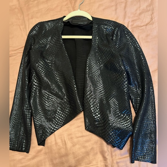 BlankNYC Black Reptile Embossed Drape Jacket; size XS - Picture 3 of 9